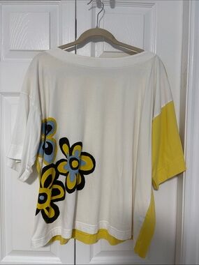 Uniqlo/Marni collab White and Yellow Floral Short-Sleeve Tunic